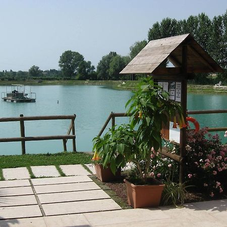 Bed and Breakfast Laghetto Ai Portici Pastrengo Exterior foto