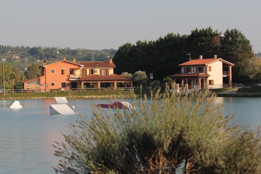 Bed and Breakfast Laghetto Ai Portici Pastrengo Exterior foto