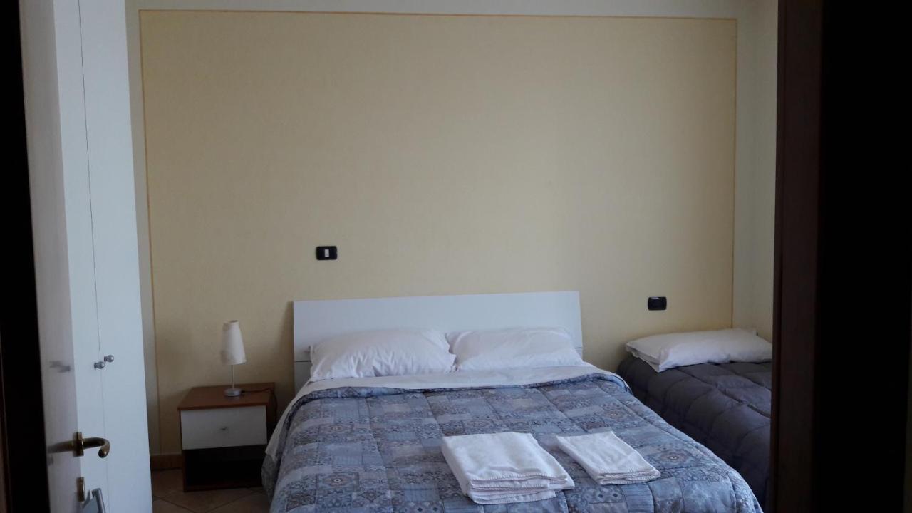 Bed and Breakfast Laghetto Ai Portici Pastrengo Exterior foto